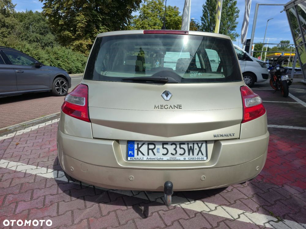 Renault Megane 2.0 dCi Privilege - 6