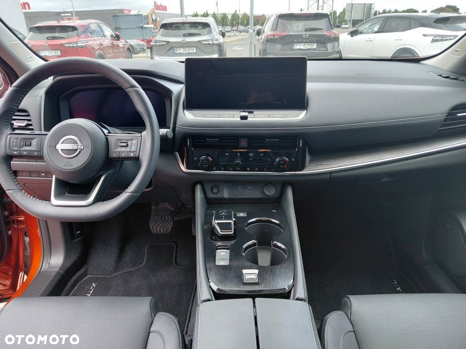 Nissan X-Trail - 8