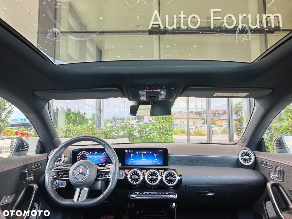 Mercedes-Benz CLA 200 mHEV AMG Line 7G-DCT - 14