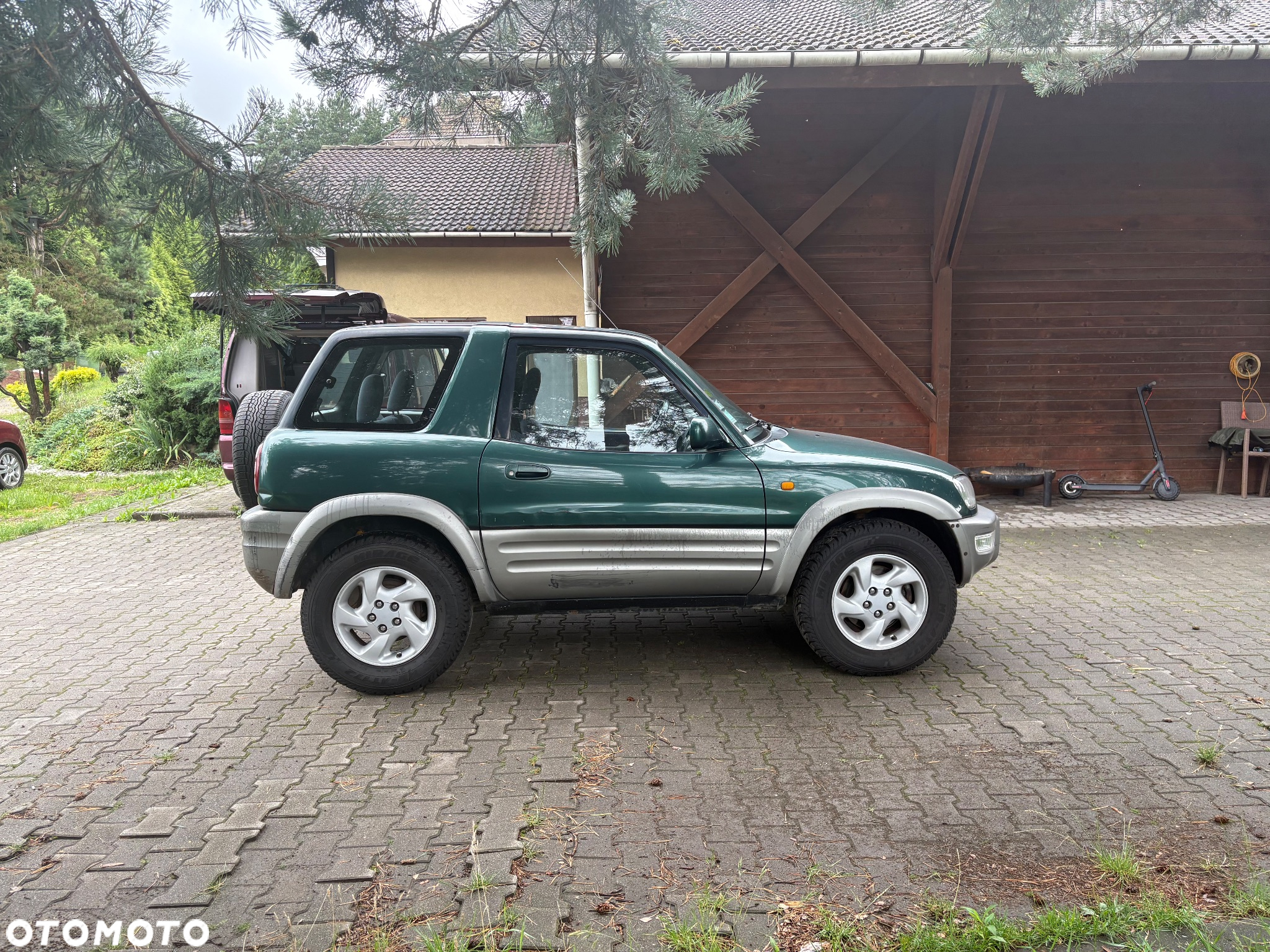 Toyota RAV4 2.0 Special - 3