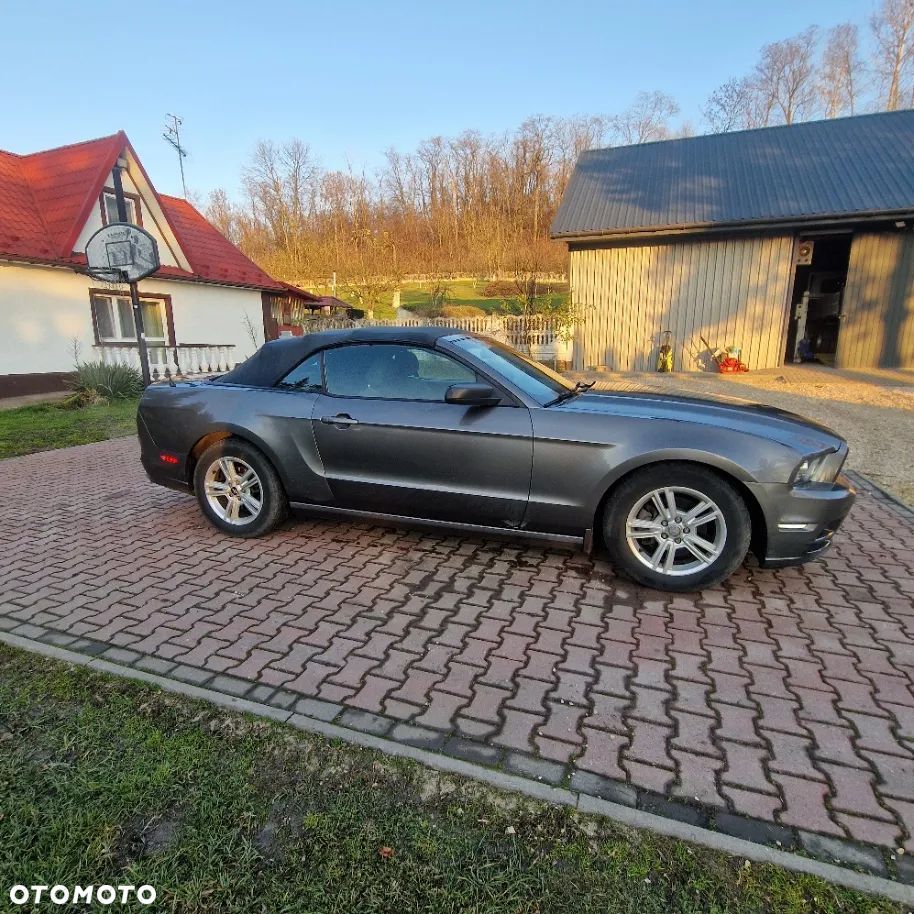 Ford Mustang 3.7 V6 - 2