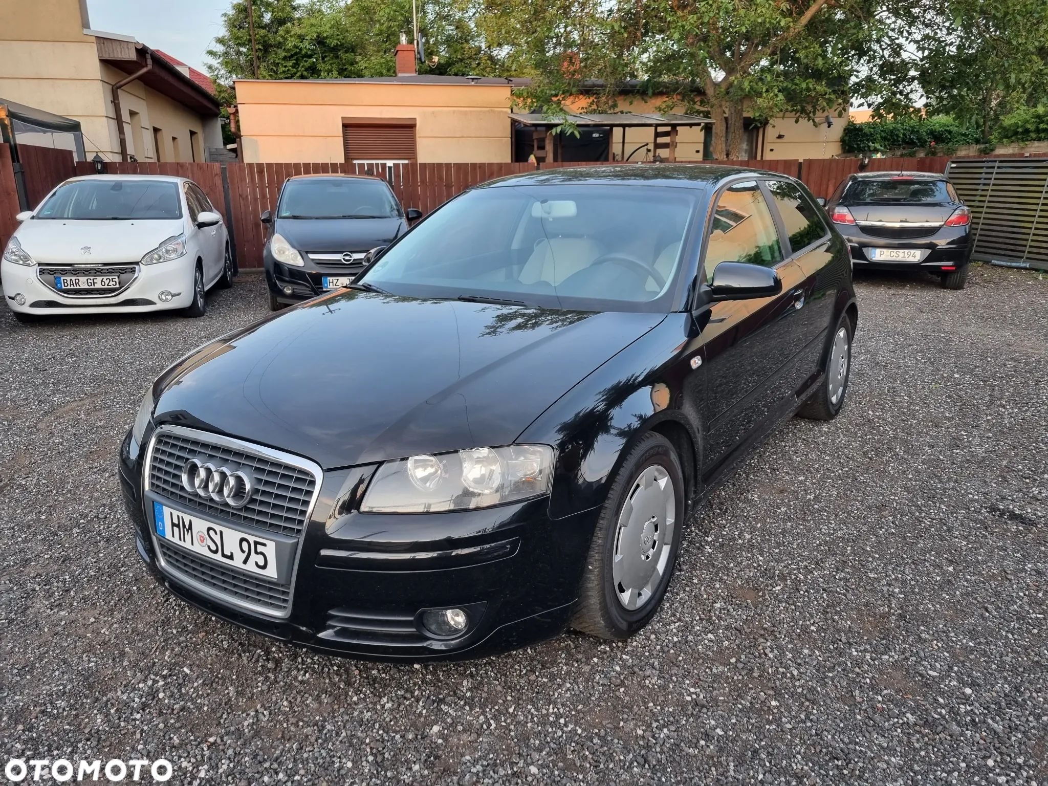 Audi A3 1.6 Limited Edition - 1