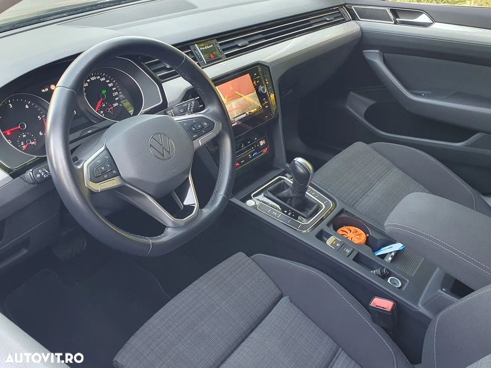 Volkswagen Passat 2.0 TDI SCR DSG Business - 5