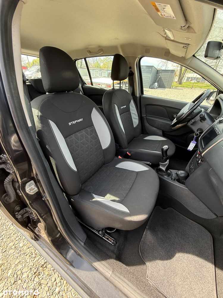 Dacia Sandero Stepway TCe 90 (S&S) Prestige - 19