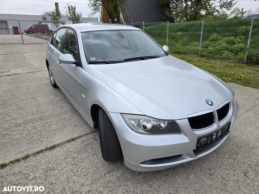 BMW Seria 3 320d DPF Aut. - 8