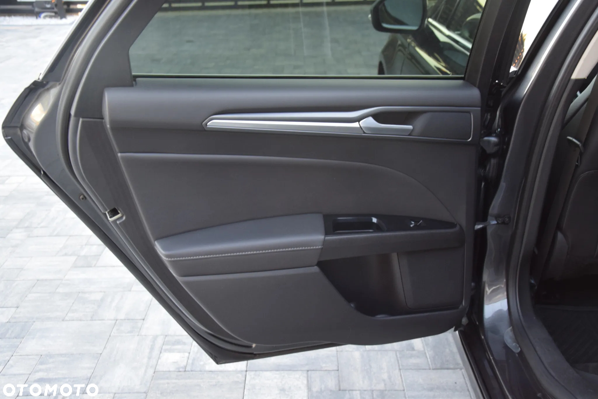 Ford Mondeo - 20