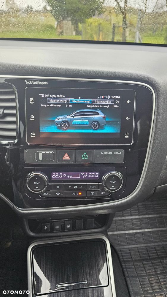 Mitsubishi Outlander PHEV Instyle NAVI + - 30