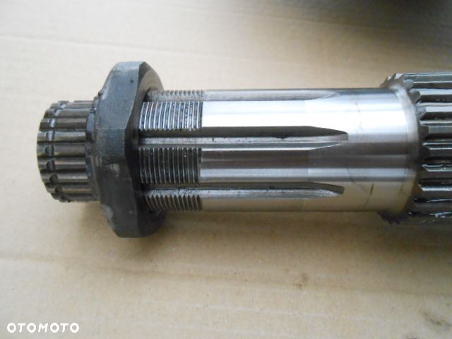 Atak 9x47 dyferencjał mostu tył tylnego New Holland T6020 - 6