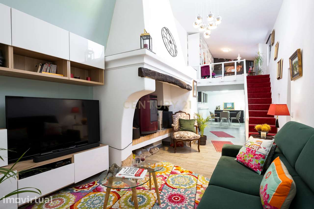 Moradia de Charme Renovada - Grande imagem: 2/25