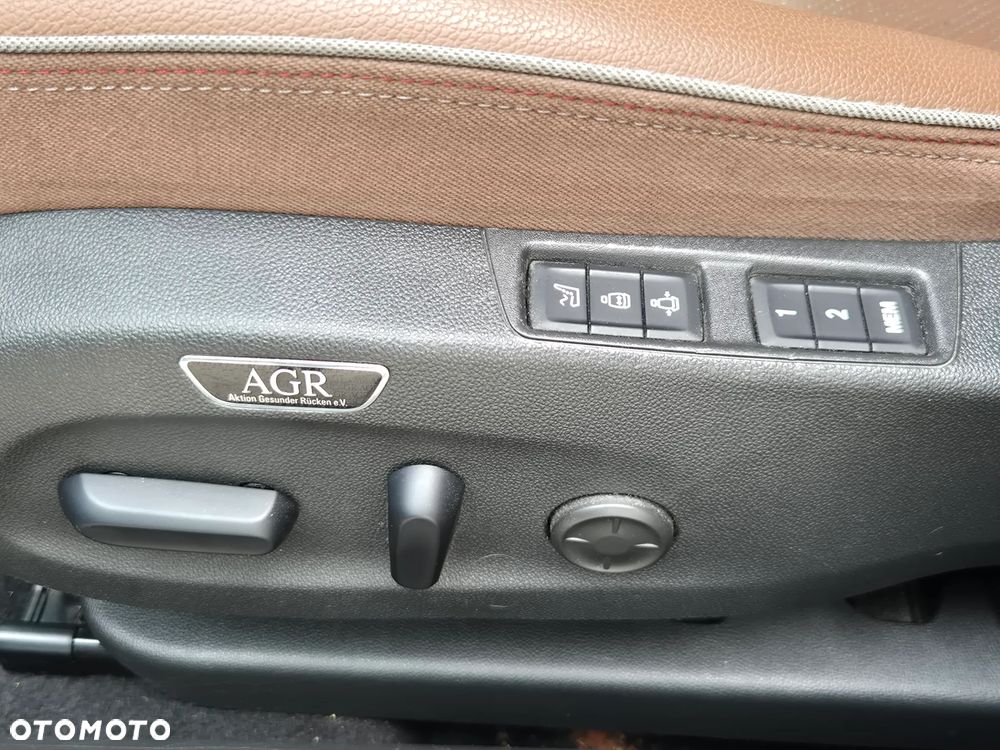 Opel Insignia - 14