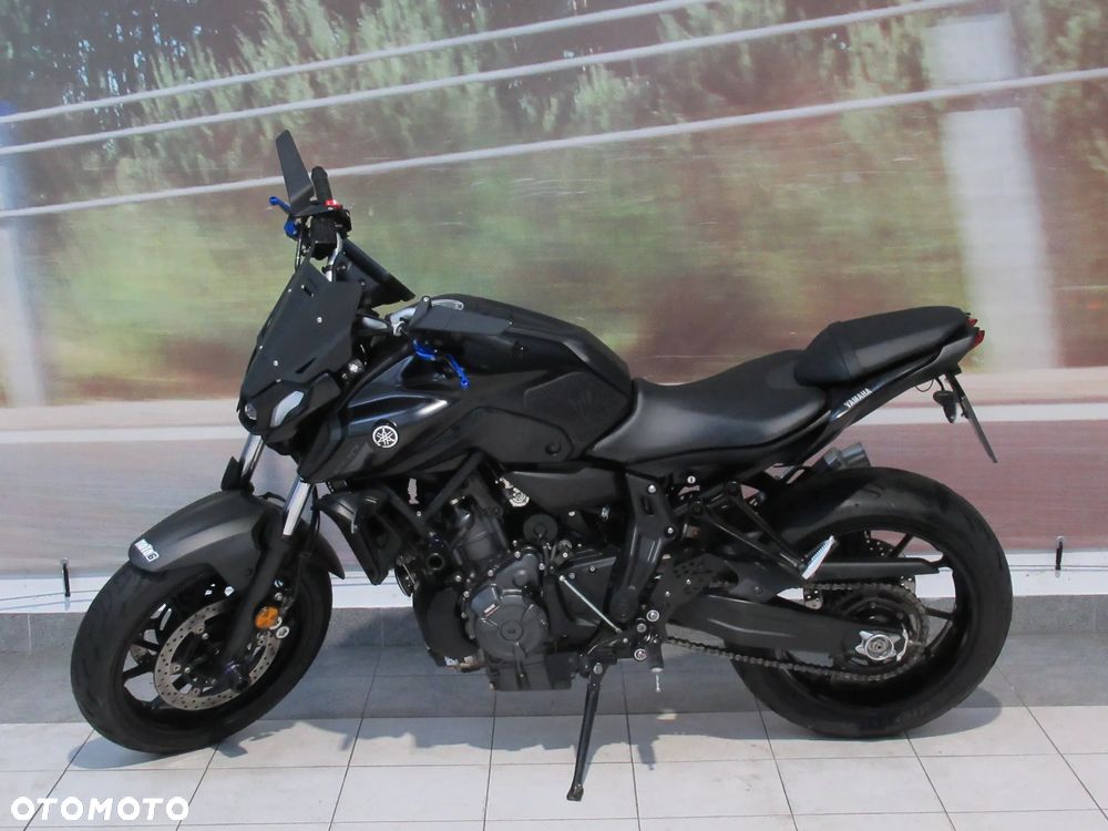 Yamaha MT - 7