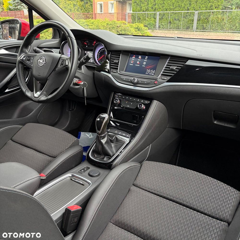 Opel Astra 1.4 Turbo Innovation - 12