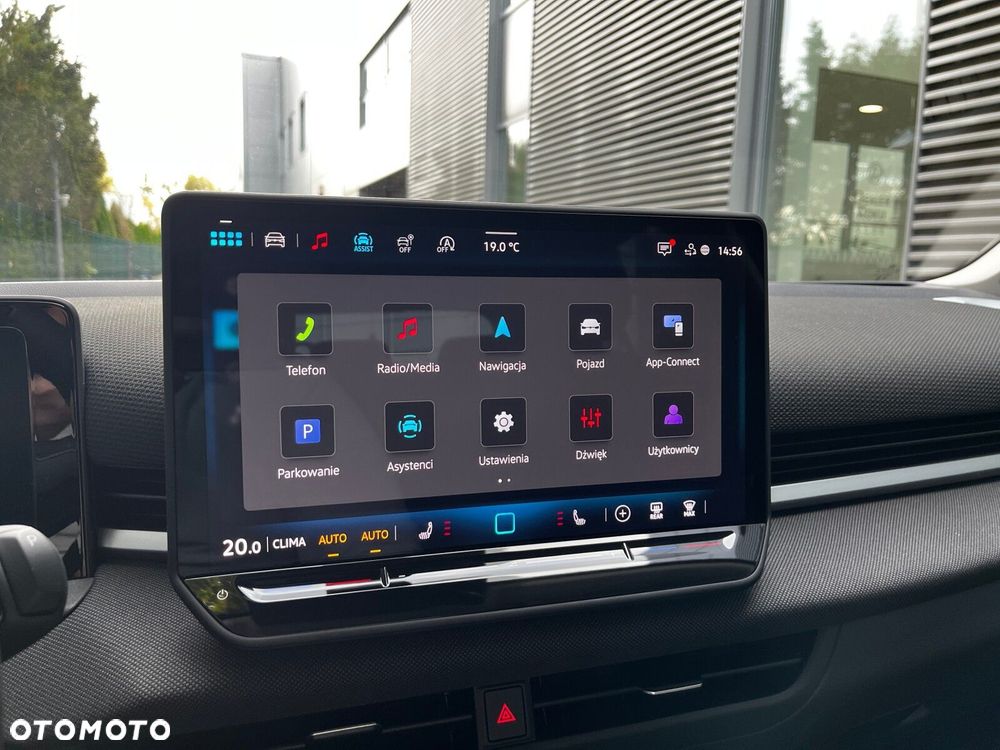 Volkswagen T-Roc 1.5 eTSI Life DSG - 16