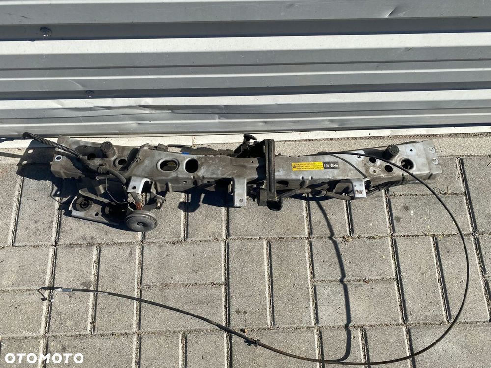 pas przedni wzmocnienie górne nissa note e12 ii eu