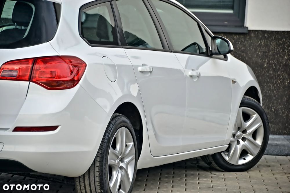 Opel Astra 1.6 Active - 20