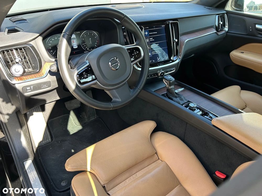 Volvo S60 T5 AWD Inscription First Edition - 5