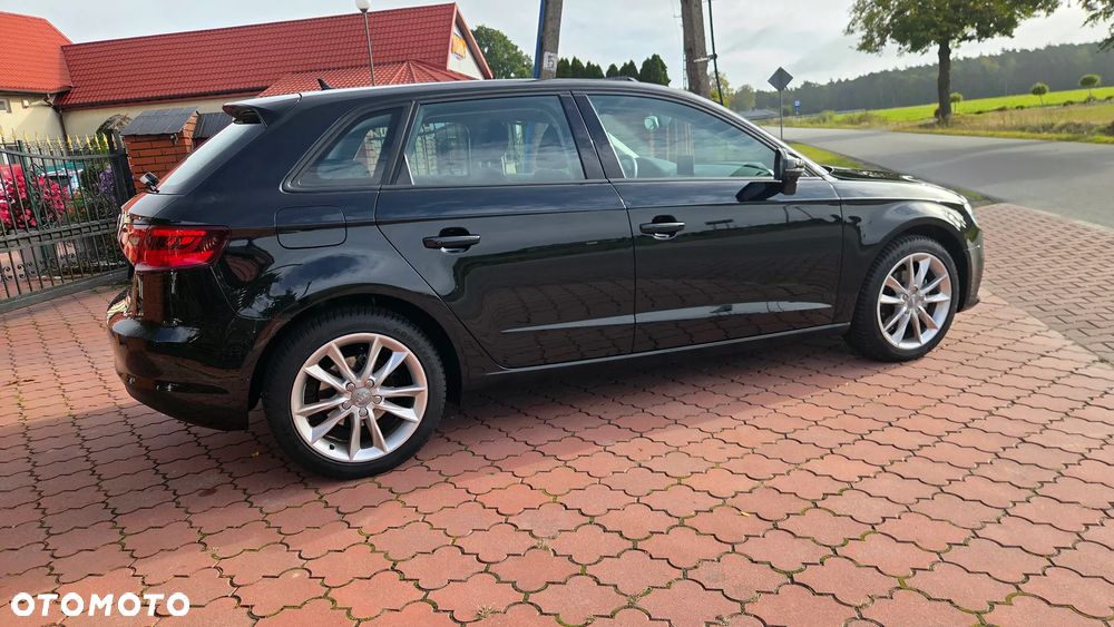 Audi A3 Sportback - 7
