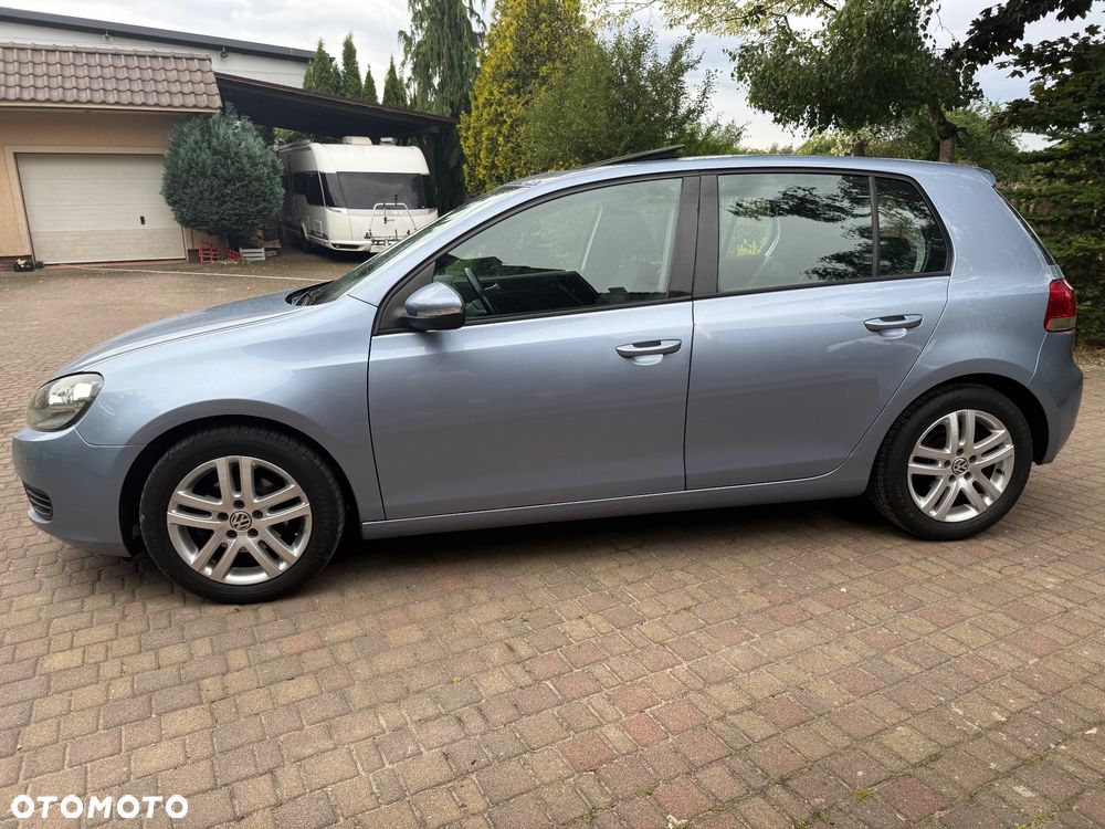 Volkswagen Golf 2.0 TDI DPF Trendline - 5