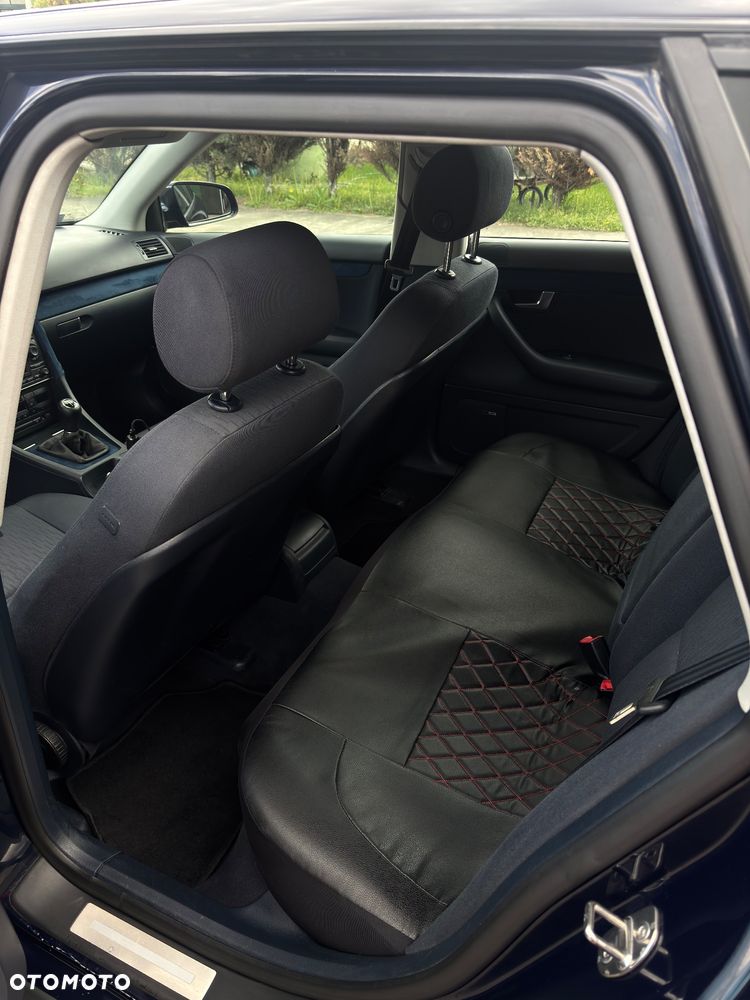 Audi A4 Avant 2.5 TDI - 10