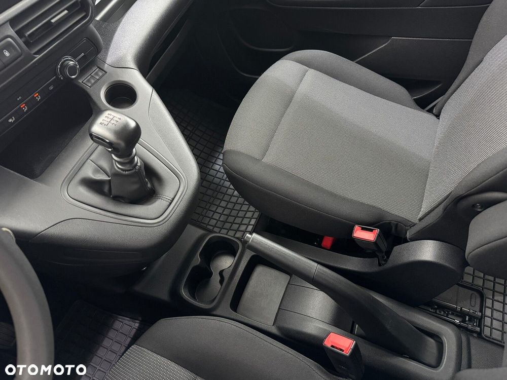 Opel Combo Cargo XL 1.5 CDTI 2,3t (bryg.) - 27