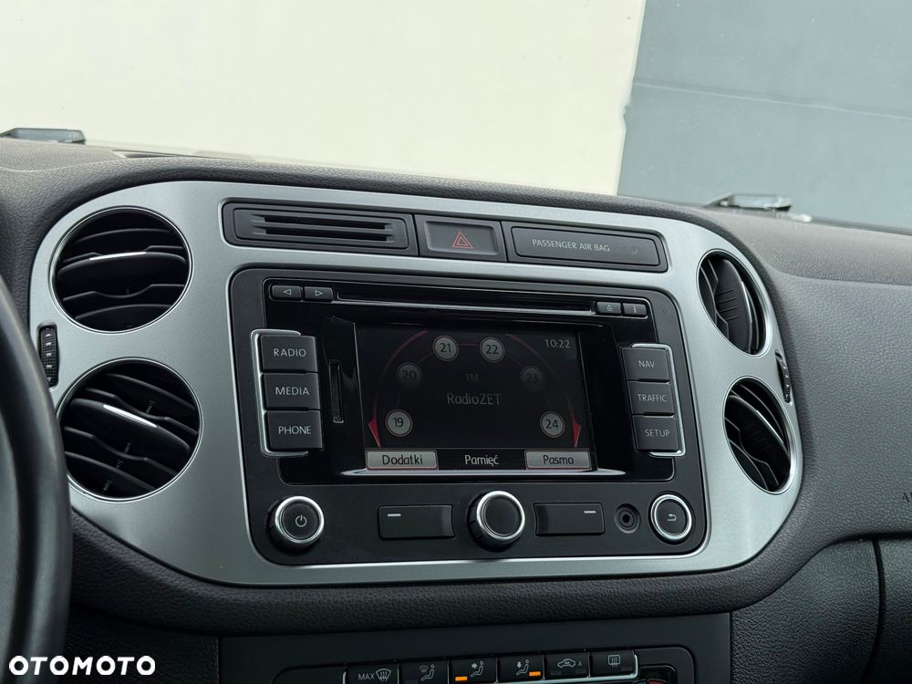 Volkswagen Tiguan 2.0 TDI DPF BlueMotion Technology Exclusive - 20