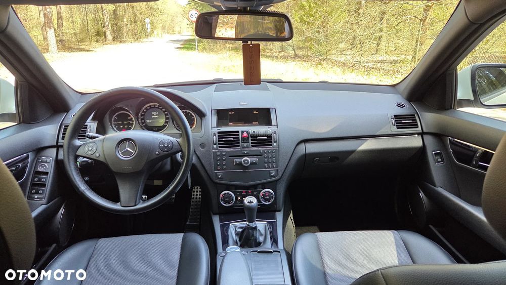 Mercedes-Benz Klasa C 180 Kompressor Elegance - 9