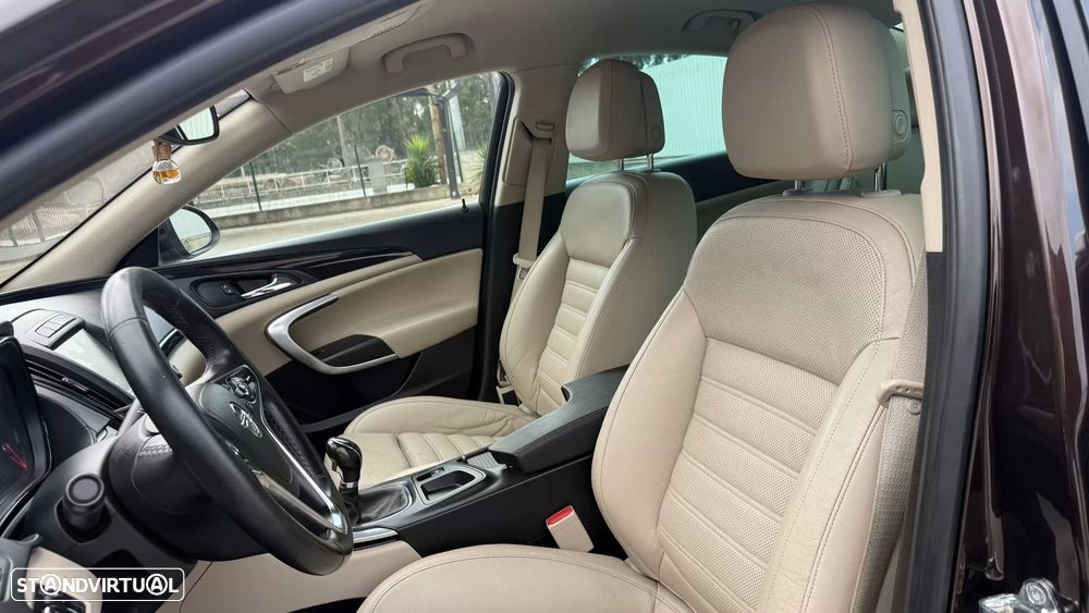 Opel Insignia 2.0 CDTI executive S/S - 43