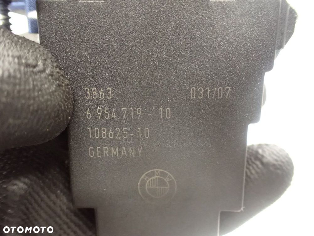 STACYJKA BMW E91  6954719-10 - 6