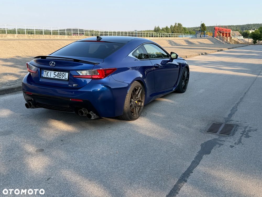 Lexus RC F Carbon - 30
