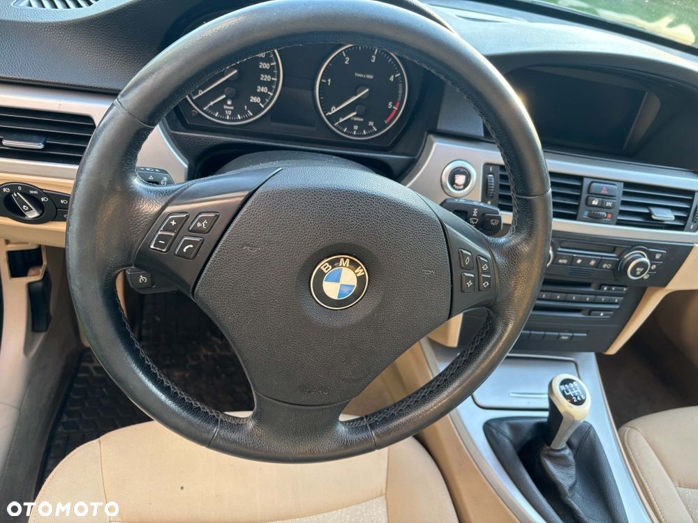 BMW Seria 3 - 2