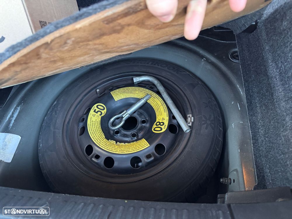 VW Polo 1.0 Confortline - 16