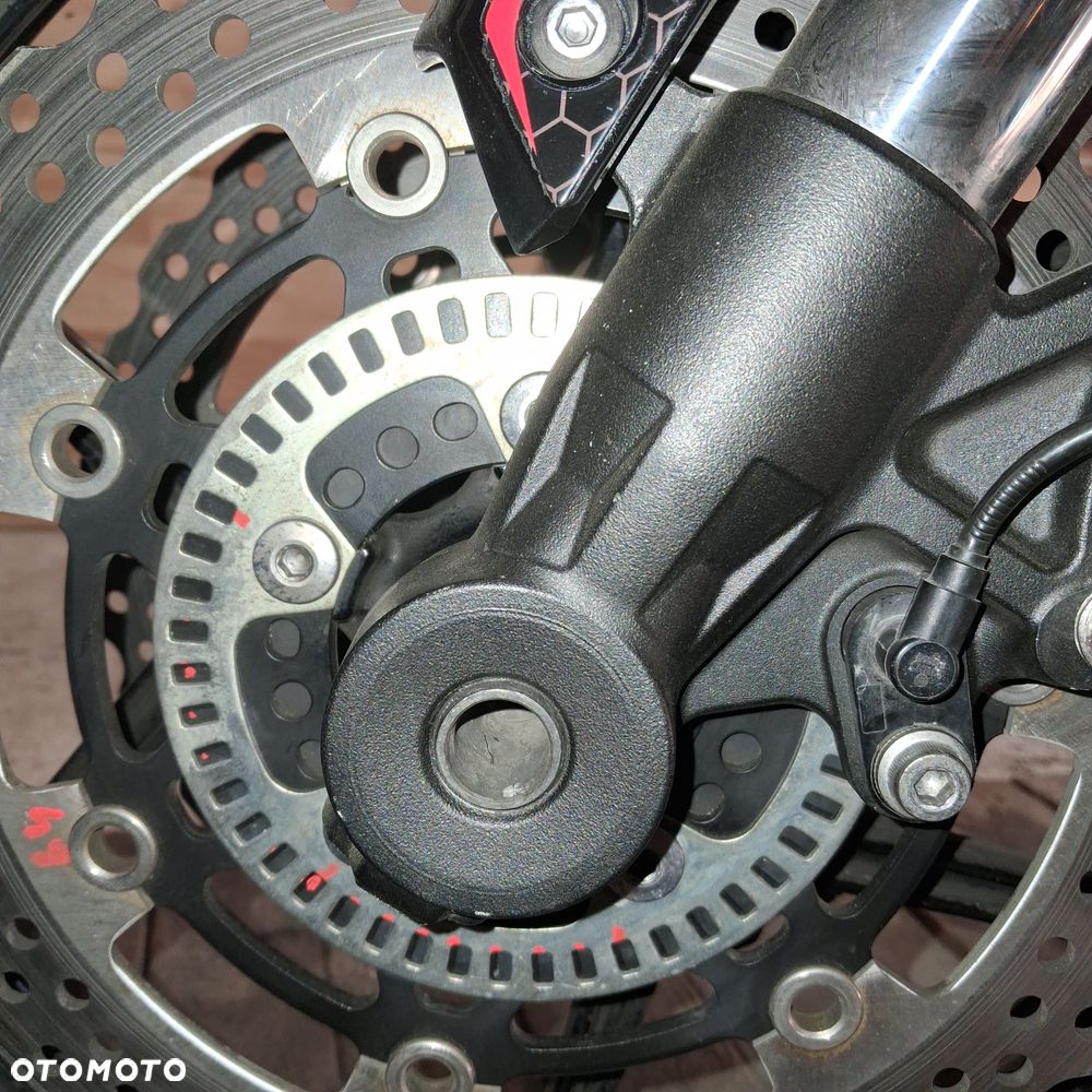 Kawasaki Versys 1000 - 8