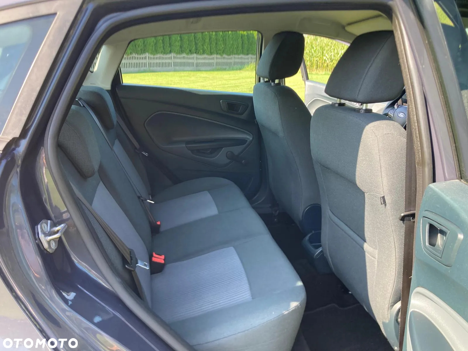 Ford Fiesta 1.25 Ghia - 27