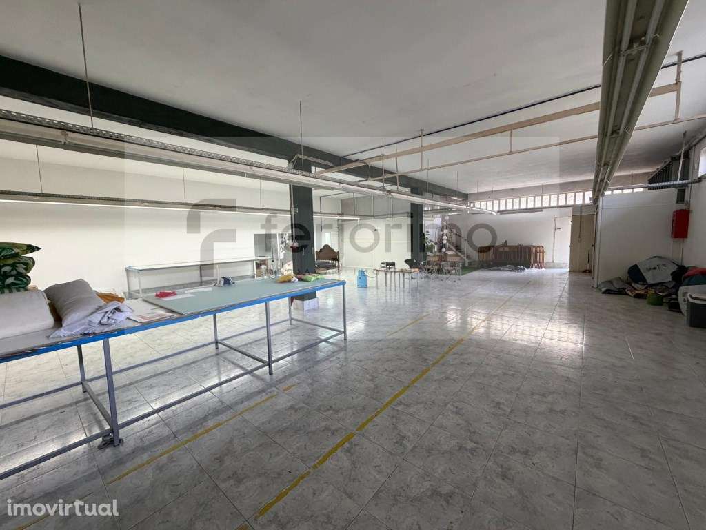 Excelente armazém para arrendamento. - Grande imagem: 4/10