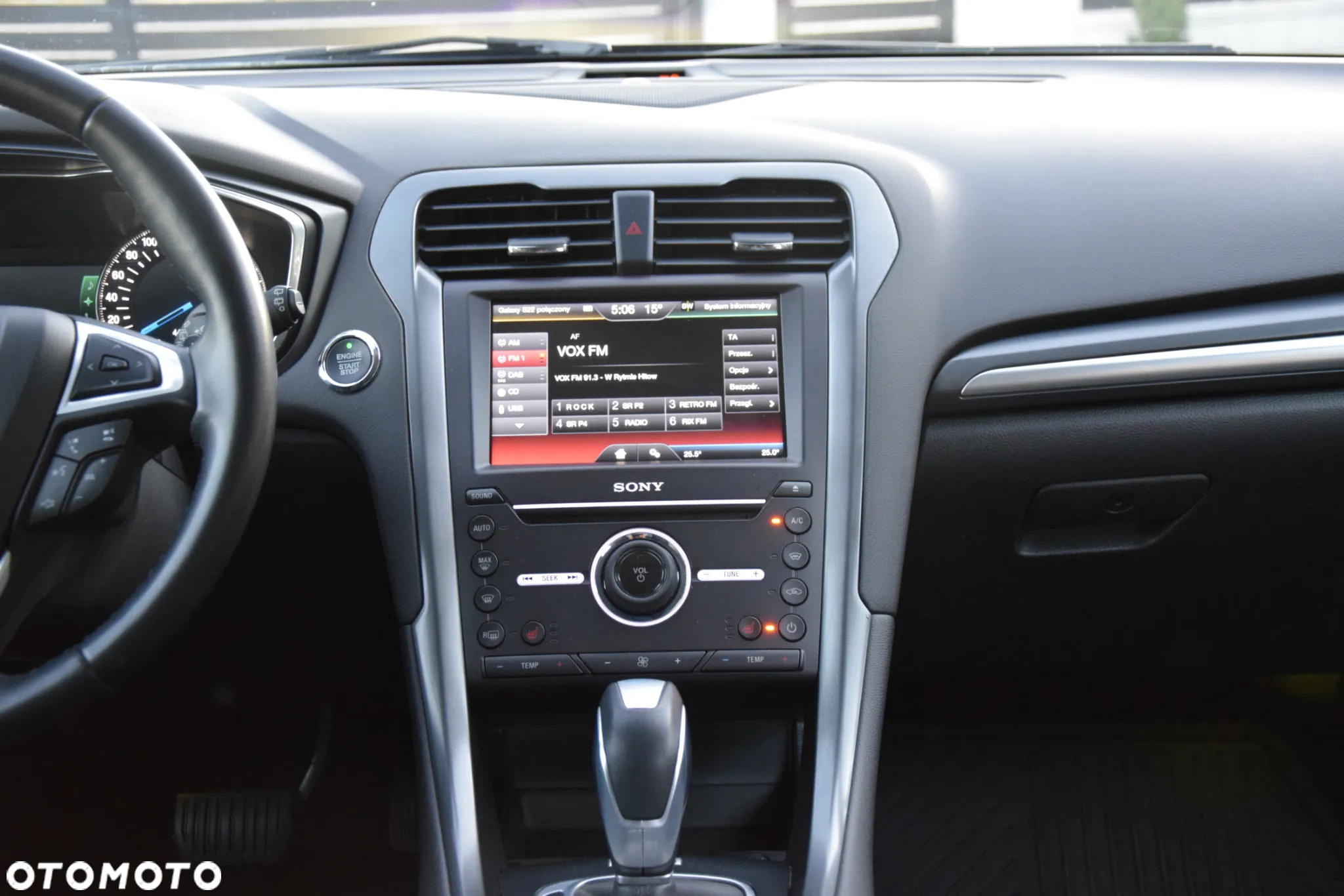 Ford Mondeo - 33