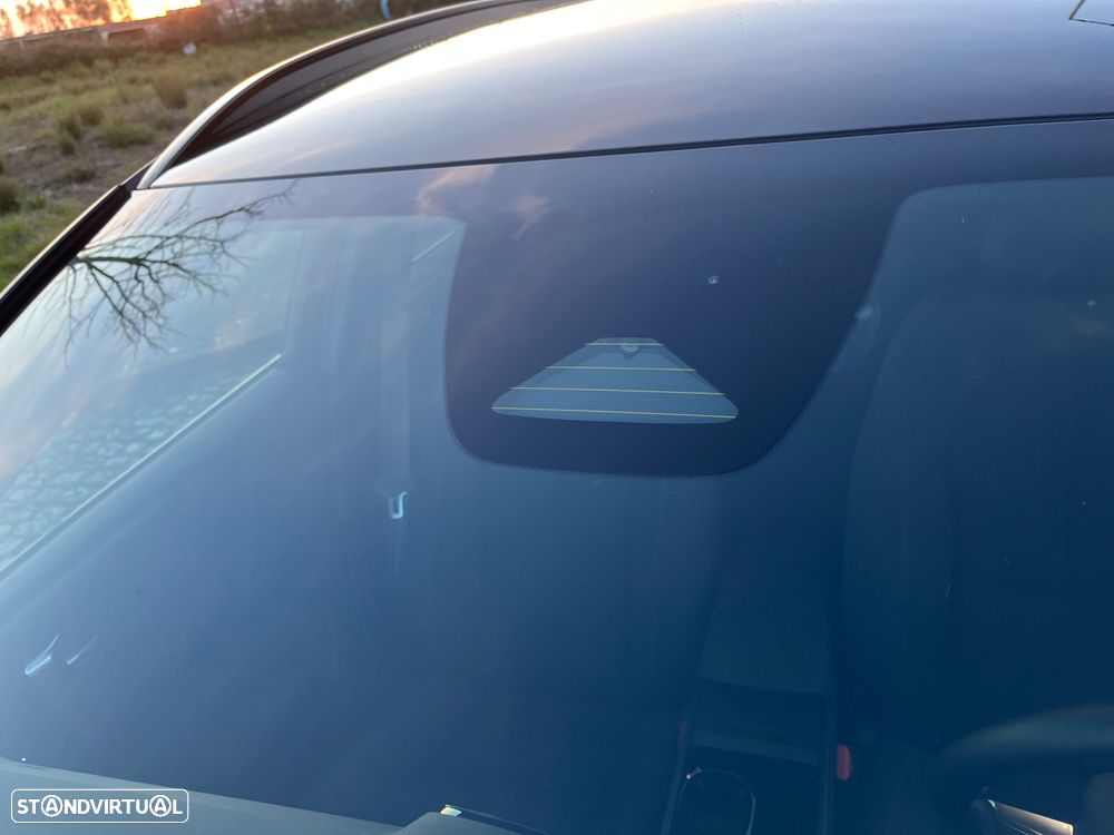 Volvo XC 40 Recharge Core - 24