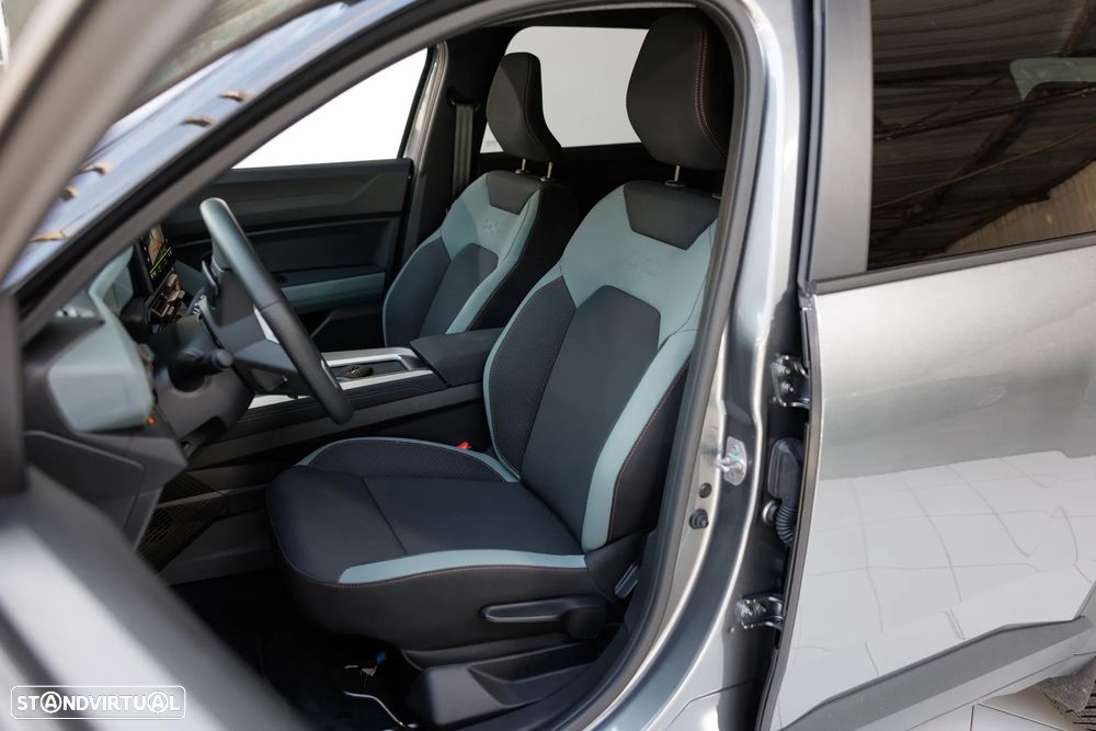 Dacia Bigster 1.2 Hybrid-G Extreme 4x4 - 11