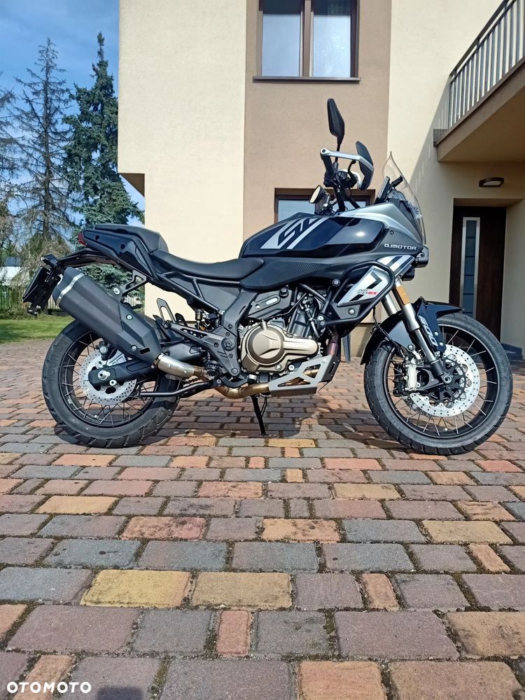 QJMOTOR SRT 600SX - 6