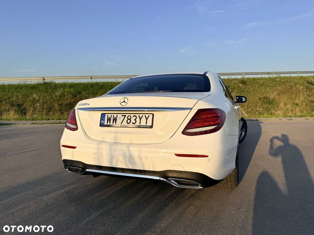 Mercedes-Benz Klasa E - 22