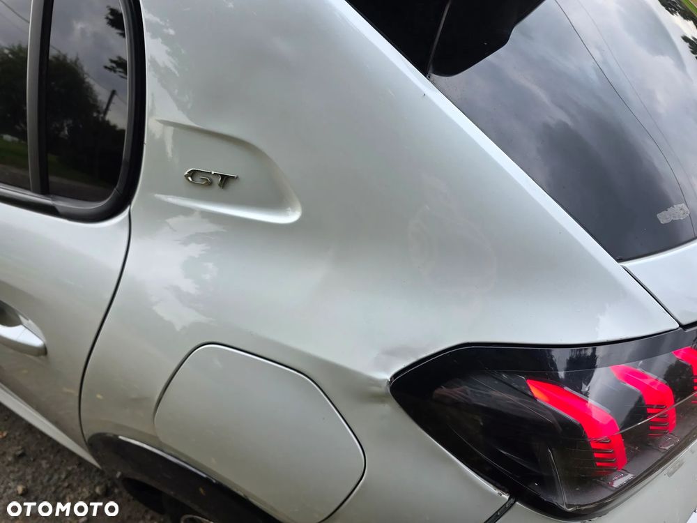 Peugeot 208 PureTech 100 GT Pack - 17