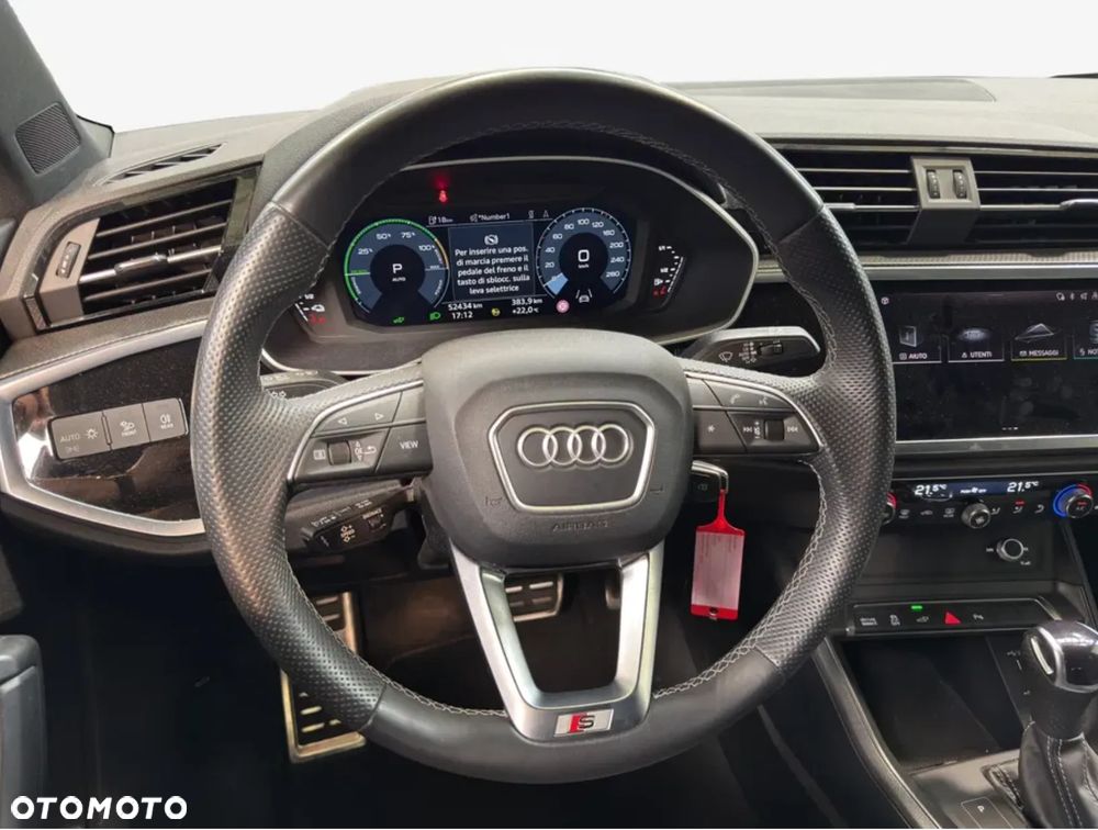 Audi Q3 45 TFSIe S tronic S line - 10