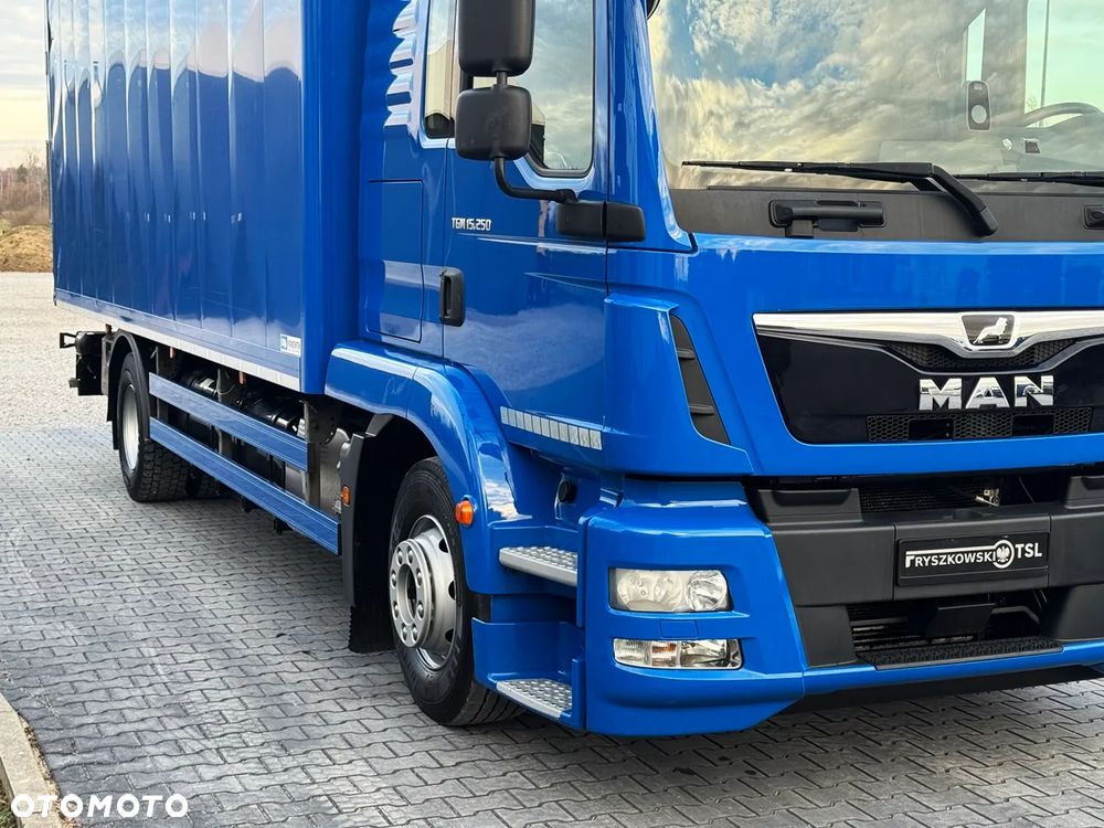 MAN TGM 15.250 / 150 000 km PRZEBIEG !!! / CAŁY NA PODUCHACH / PRODUKCJA 12.2020 / Z NIEMIEC / IDEALNY STAN - 9