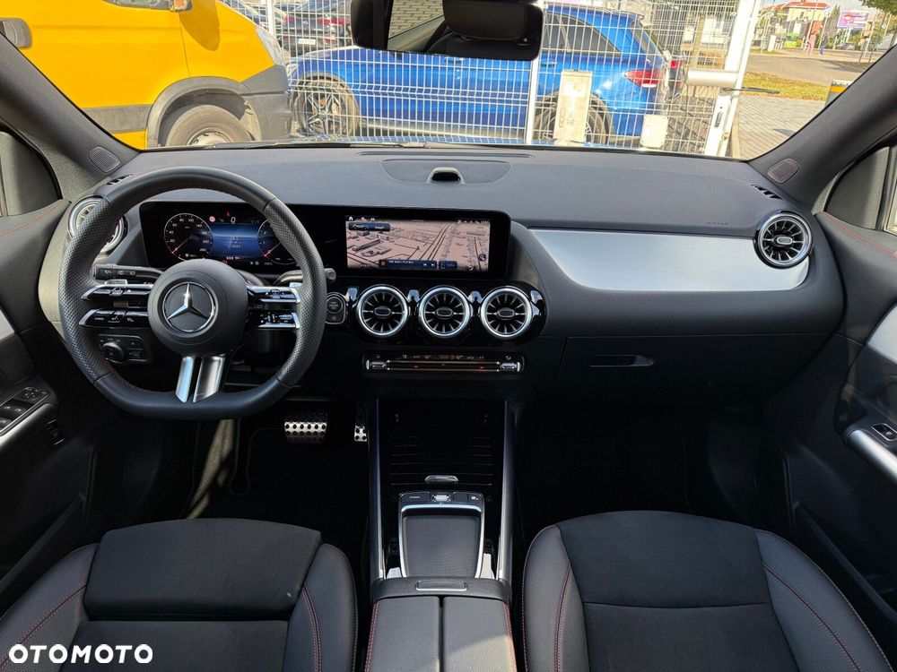 Mercedes-Benz GLA 200 mHEV AMG Line 7G-DCT - 19