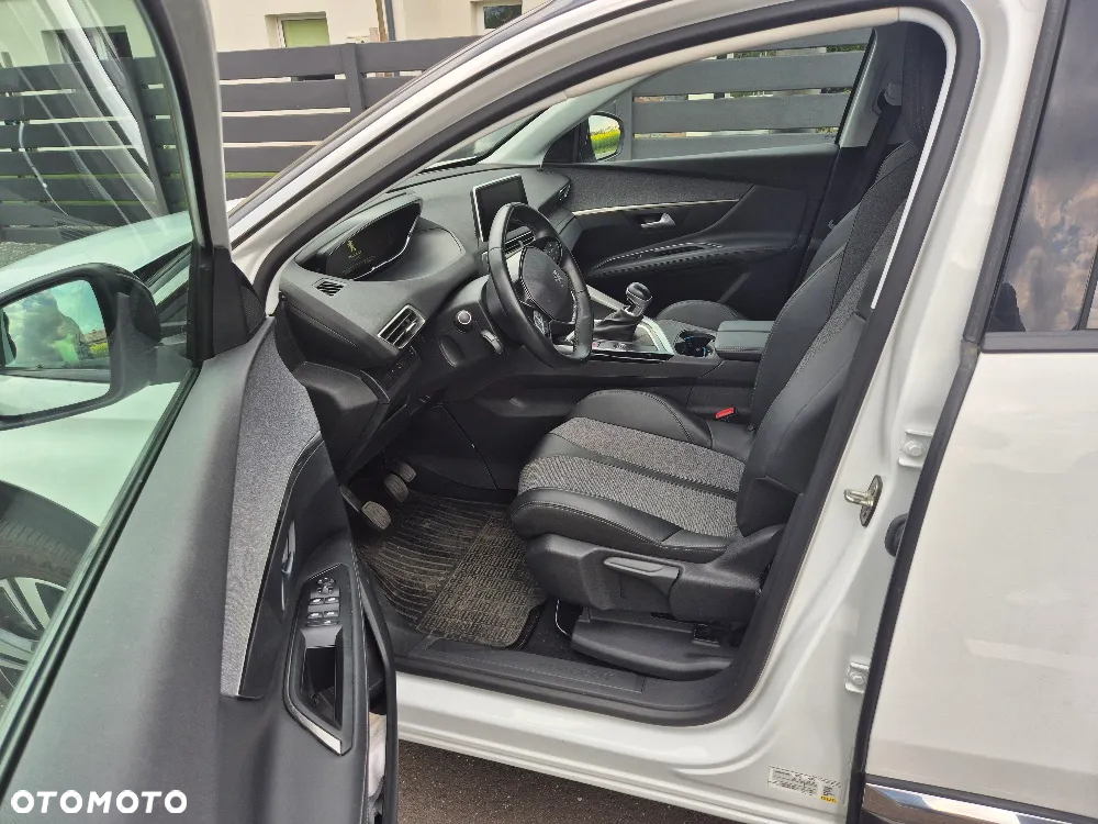 Peugeot 3008 1.2 PureTech Allure Pack S&S - 8