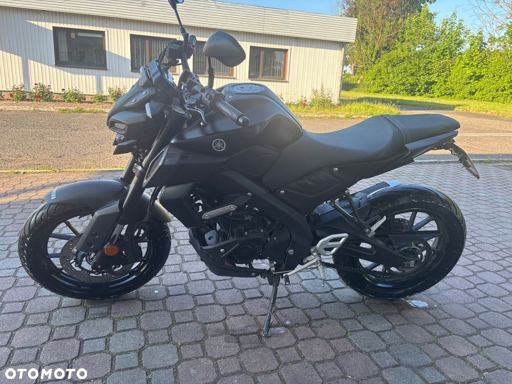 Yamaha MT - 4