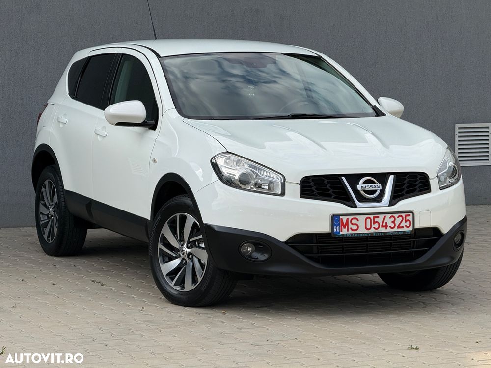 Nissan Qashqai 1.6 DCI Start/Stop Visia - 35