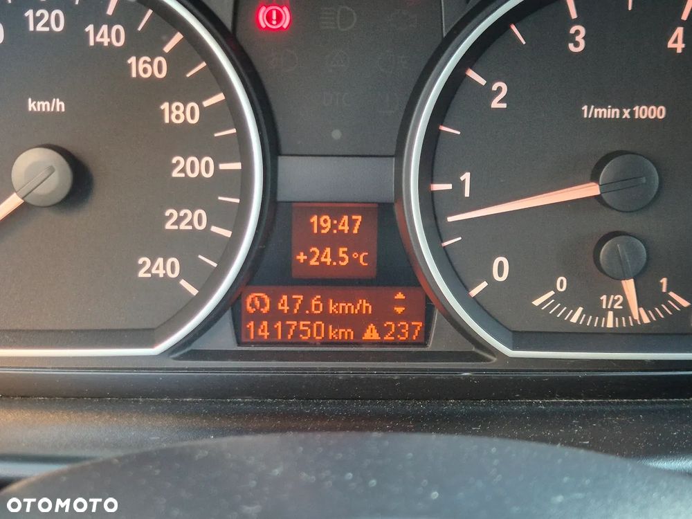 BMW Seria 1 - 22