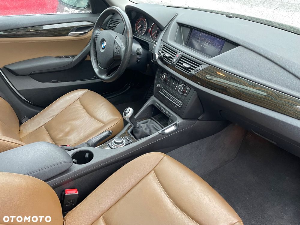 BMW X1 - 11