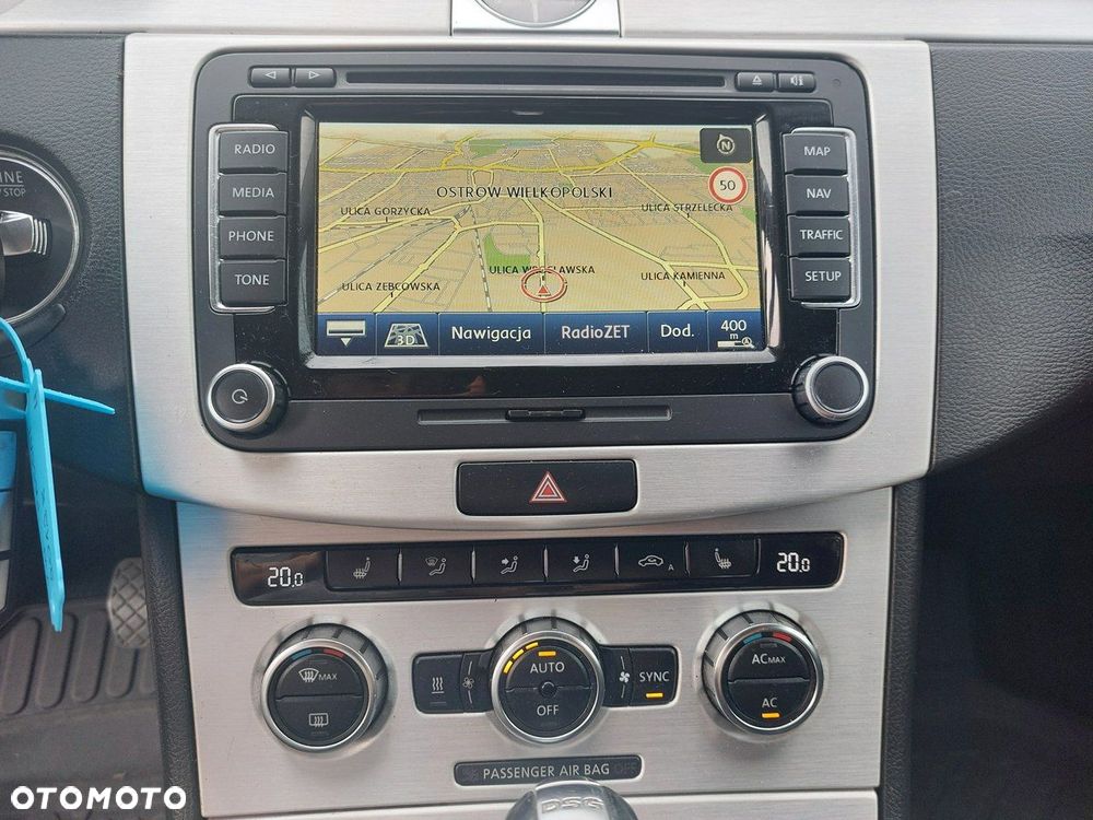 Volkswagen Passat - 24