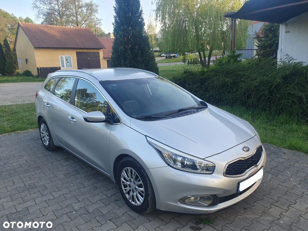 Kia Ceed 1.6 GDI Business Line - 12